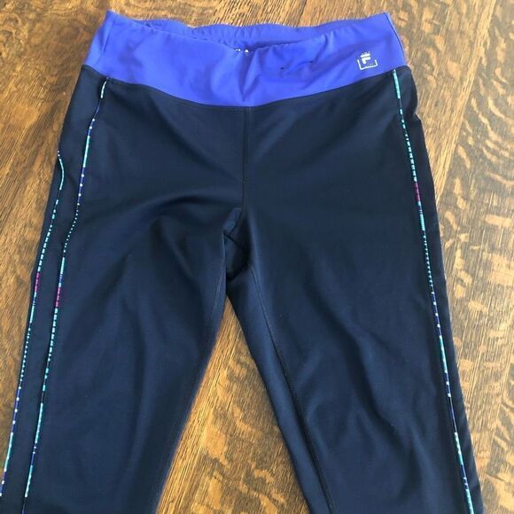 Fila Black Workout Leggings With Blue Band at Waist - Picture 7 of 16